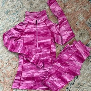 Under Armour 2 piece set size S